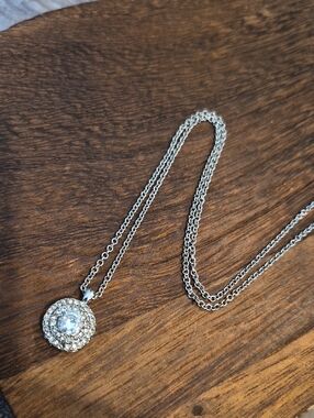 Cubic Zirconia Circular Round Pendant Silver Tone Necklace w/ Extender